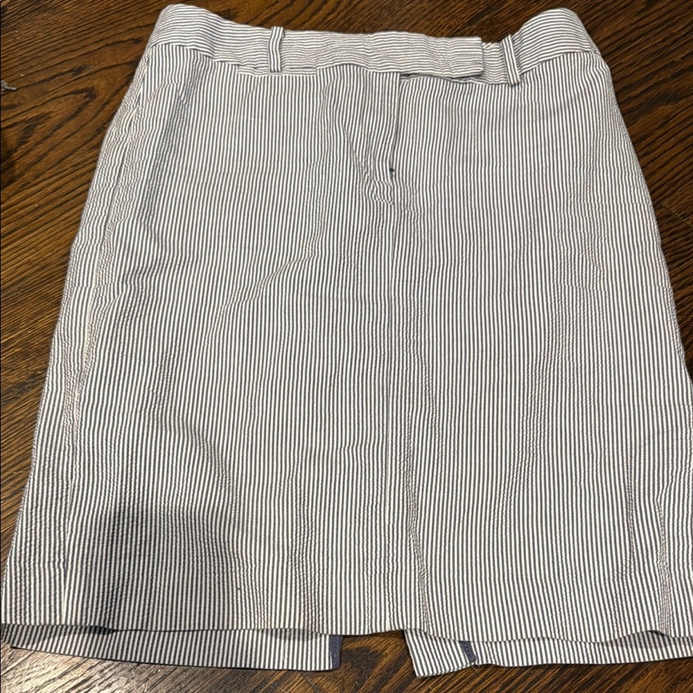 Talbots White and Blue Seersucker Pencil Skirt Knee-Length